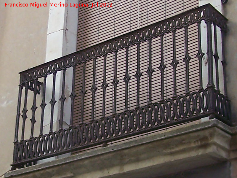 Casa de la Calle Luis Calpena nº 9 - Casa de la Calle Luis Calpena nº 9. Barandilla