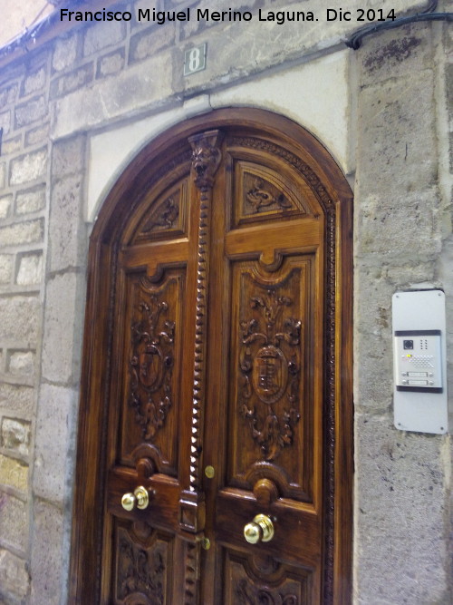 Puerta - Puerta. Calle Bernardo López 1 - Jaén