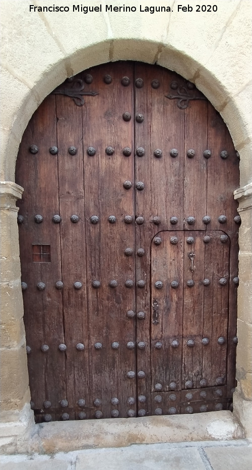 Puerta - Puerta. Calle Horno de San Pablo - �beda