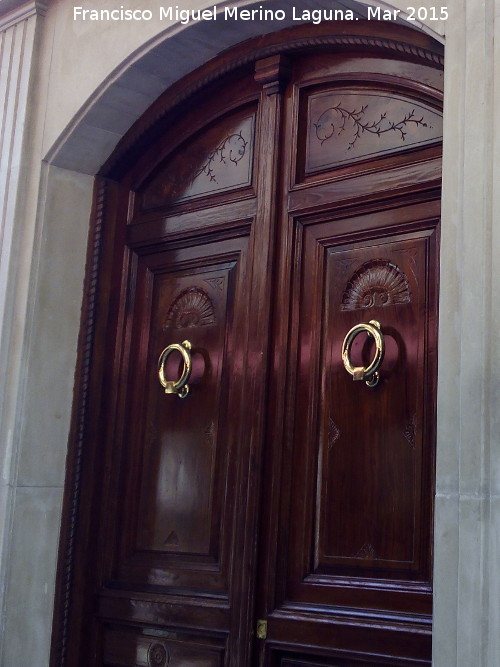 Puerta - Puerta. Calle Maestra - Jaén