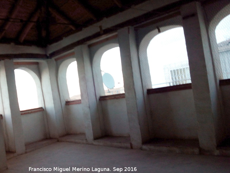 Casa de los Priores - Casa de los Priores. Galería exterior