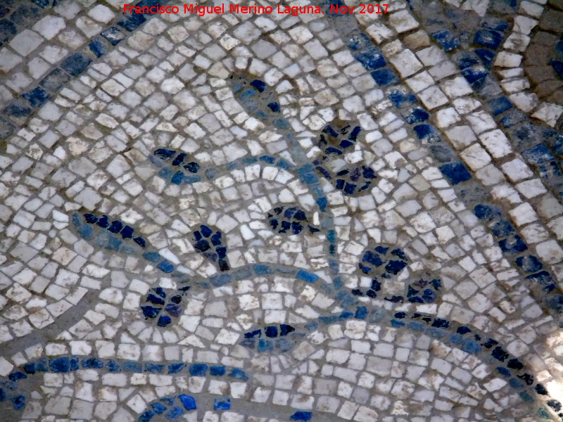 Olivo - Olivo. Mosaico de los Amores. Cástulo - Linares