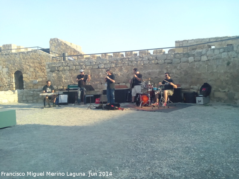 Castillo Nuevo de Santa Catalina - Castillo Nuevo de Santa Catalina. Concierto de música celta en su patio de armas