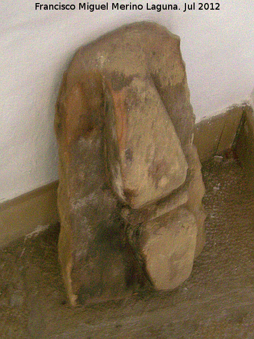 Calle Huerto del Canónigo - Calle Huerto del Canónigo. Balaustre. Museo Arqueológico de Úbeda