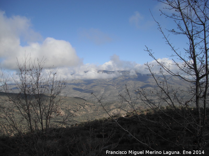 Jabalcuz - Jabalcuz. Cubierto de nubes