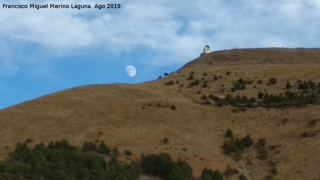 Jabalcuz - Jabalcuz. Jabalcuz y la Luna