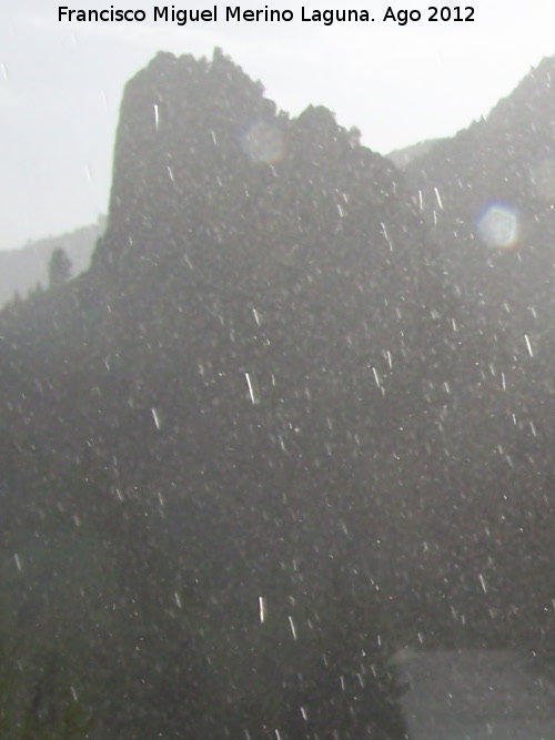 Peñón de la Vieja - Peñón de la Vieja. Lloviendo