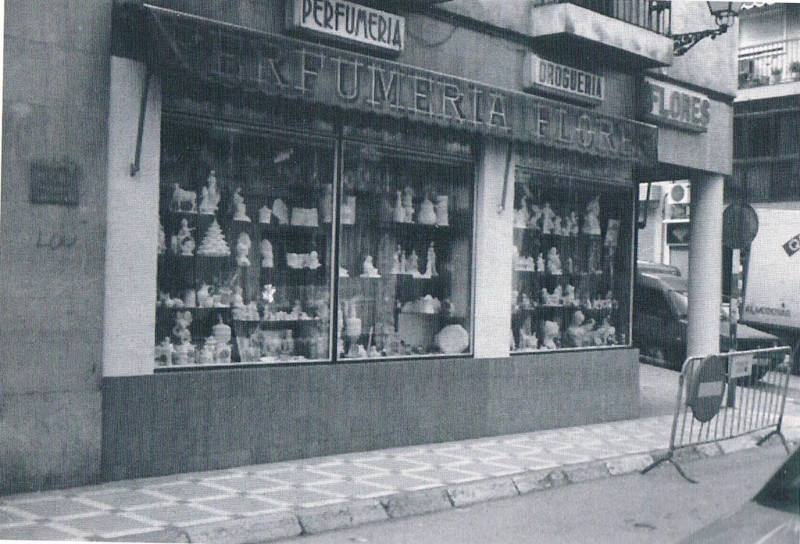 Calle Álamos - Calle Álamos. Foto antigua. Perfumería Flores