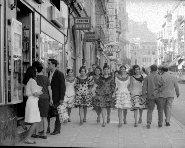 Calle Bernabé Soriano - Calle Bernabé Soriano. Foto antigua. De feria