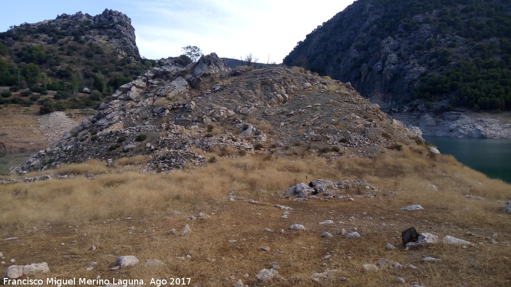 Isla del Quiebrajano - Isla del Quiebrajano. En sequía