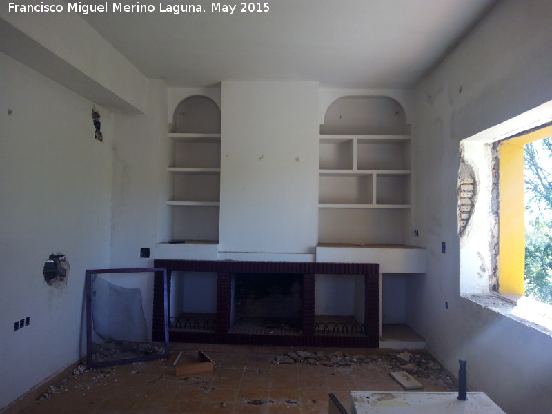 Polvorín de Vadollano - Polvorín de Vadollano. Interior de la casa del mando