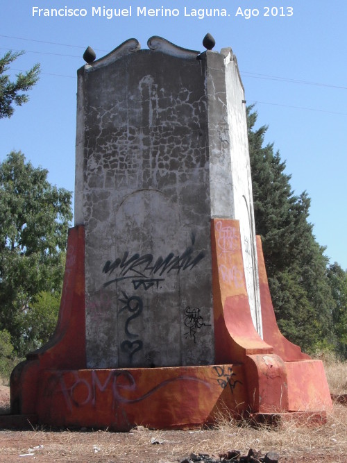 Fuente del Pantano de Guadalén - Fuente del Pantano de Guadalén. 
