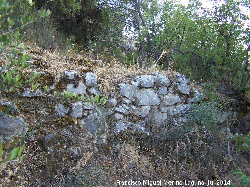 Calzada de Otiñar - Calzada de Otiñar. Muros de contención