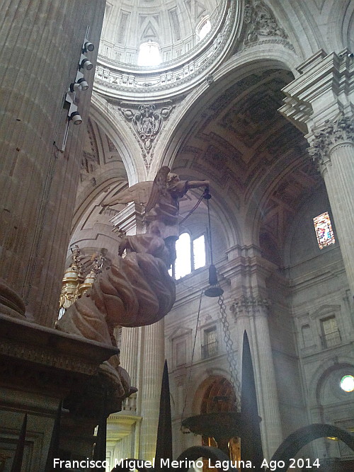 Catedral de Jaén. Presbiterio - Catedral de Jaén. Presbiterio. Ángel