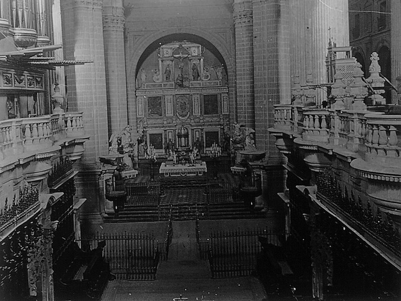 Catedral de Jaén. Coro - Catedral de Jaén. Coro. Foto antigua