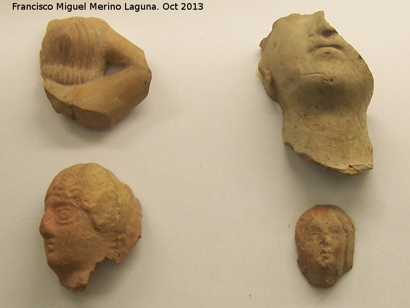 Yacimiento Vado Jaén - Yacimiento Vado Jaén. Figuras romanas. Museo San Antonio de Padua - Martos
