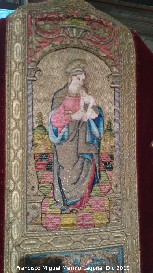 Catedral de Ja�n. Museo - Catedral de Ja�n. Museo. Casulla de San Blas. Detalle
