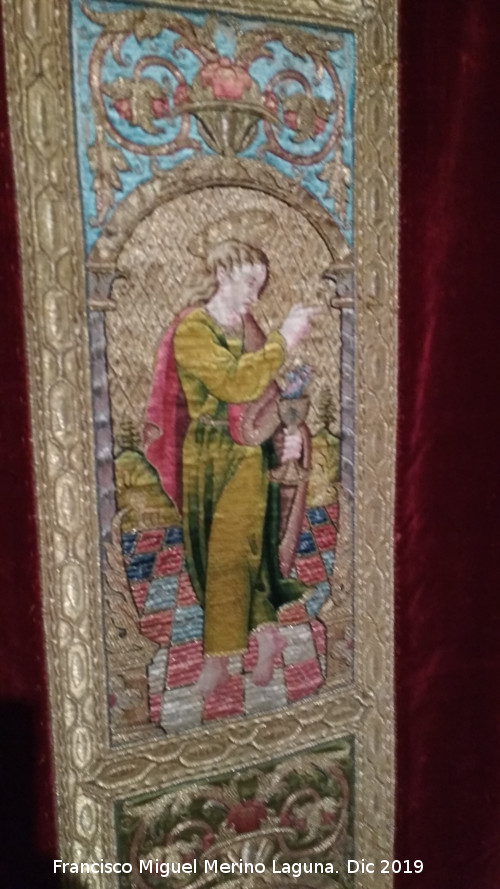 Catedral de Ja�n. Museo - Catedral de Ja�n. Museo. Casulla de San Blas. Detalle