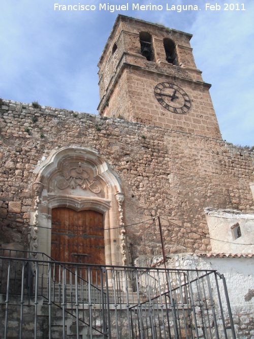 Castillo de La Guardia. Iglesia de Santa María - Castillo de La Guardia. Iglesia de Santa María. Puerta y campanario