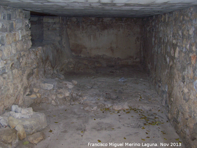 Castillo de La Guardia. Alcázar - Castillo de La Guardia. Alcázar. Habitáculo de patio de armas