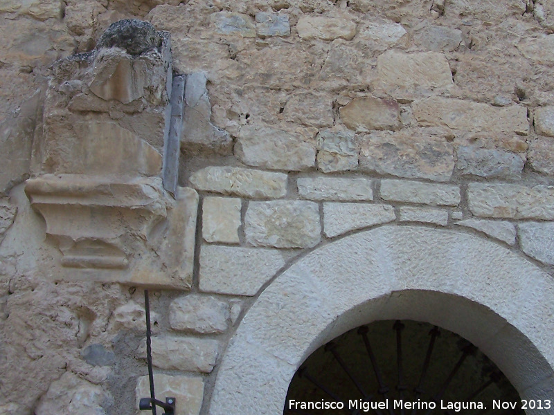 Castillo de La Guardia. Torre del Homenaje - Castillo de La Guardia. Torre del Homenaje. Restos de una ménsula externa