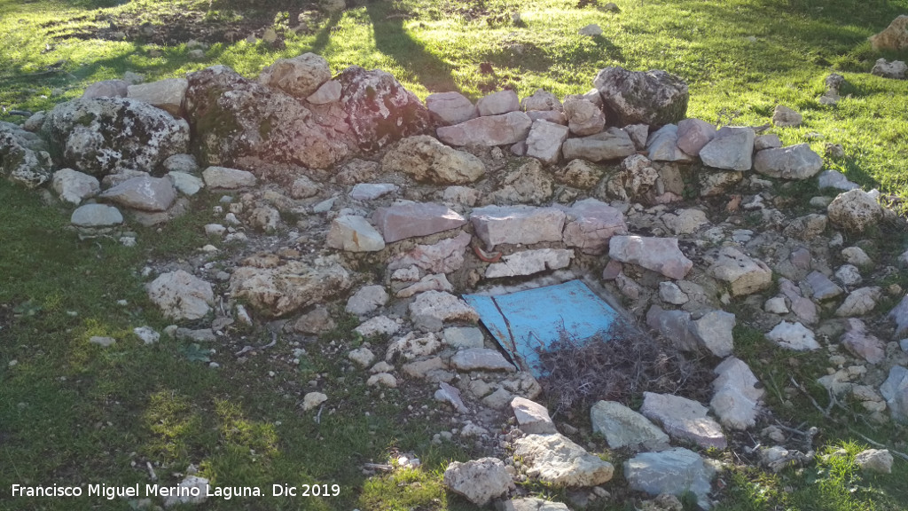 Pilar del Tejuelo - Pilar del Tejuelo. Nacimiento
