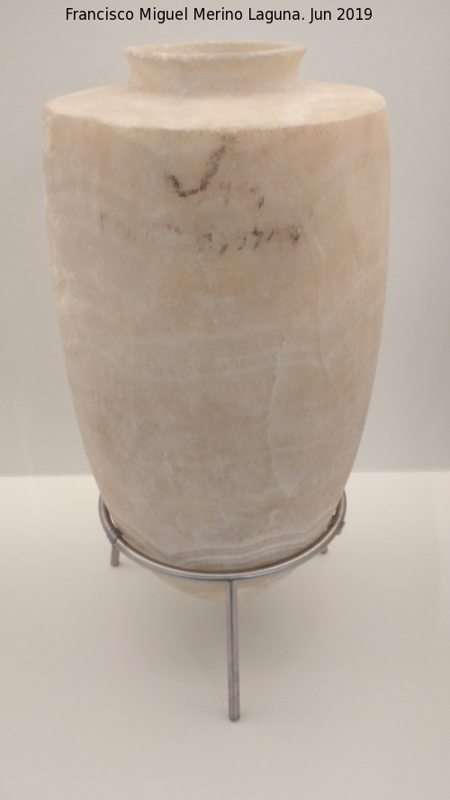 Necrópolis Fenicia Laurita - Necrópolis Fenicia Laurita. Alabastrón de Magón 900-700 a.C. Museo Arqueológico de Granada