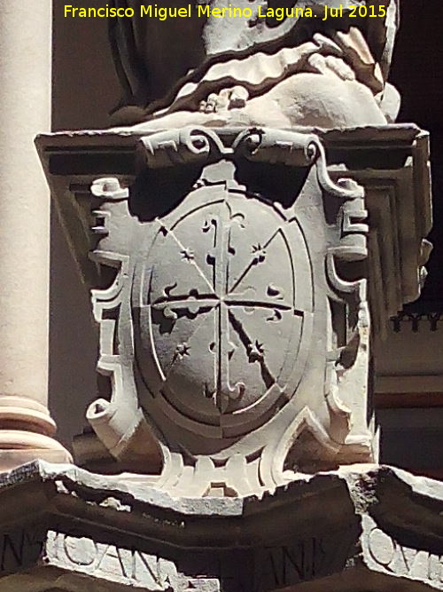 Fuente de Diputación - Fuente de Diputación. Escudo dominico