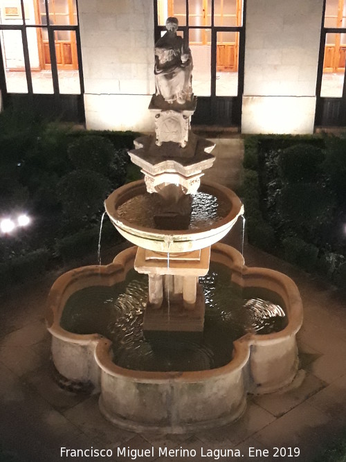 Fuente de Diputación - Fuente de Diputación. De noche
