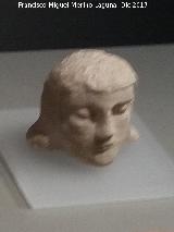 Torreparedones. Santuario Ibero. Cabeza con la inscripción dea caelesis. Siglo II-I a.C. Museo Ibero de Jaén