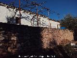 Cortijo de Luisica. Muro de nivelación