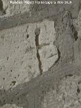 Iglesia de San Andr�s. Cruz tallada en la fachada trasera