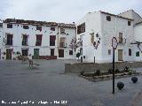 Plaza de la Constitución de Arbuniel. 