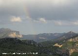 Sierra de Jaén. Arco iris en la sierra