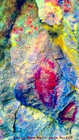 Pinturas rupestres de la Cueva de Río Frío. Tratada con Dstretch