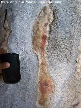 Pinturas rupestres de la Cueva de Río Frío. Pintura en grieta