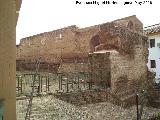Muralla de la Calle Fernando de Lara. Esquina