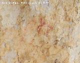 Pinturas rupestres del Abrigo debajo del de la Diosa. Pinturas del margen superior, representan a un antropomorfo tipo doble Y y un zooformo típico. Ambos muy deteriorados