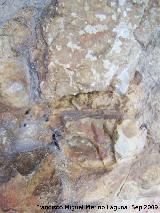 Pinturas rupestres del Abrigo de la Cantera. Restos de pinturas sobre la veta de sílex