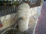 Fuente Catape. Caño y año