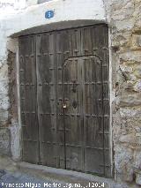 Casa de la Calle Obispo Tavira nº 3. Portón de clavazón