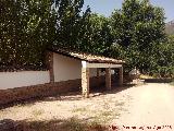 Cortijo de Prados Bajos. Porche pequeño