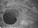 Marroquíes Bajos. Yacimiento del Colegio Miguel Castillejo. Muros de piedra y silo