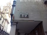 Placa de los Reyes Católicos y Colón. Situación