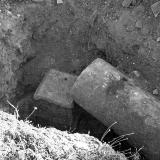 C�stulo. Descubrimiento de un capitel ibero foto antigua