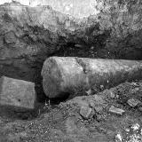 C�stulo. Descubrimiento de un capitel ibero foto antigua