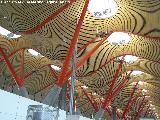Aeropuerto Adolfo Suárez Madrid-Barajas. Cubierta de la T4