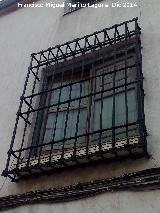 Casa de la Calle Dolores Escobedo nº 36. Rejas de rosetas