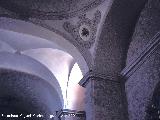 Iglesia de San Juan Bautista. Uno de los cuatro escudos de la cúpula