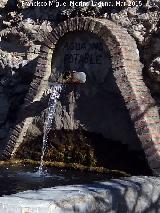 Pilar del Camino de la Ladera. Caño
